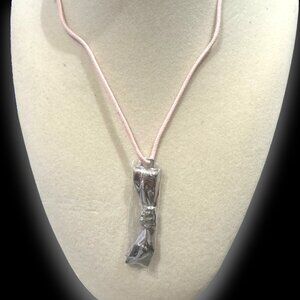 Christian Dior Fashion Jewelry Necklace Bow